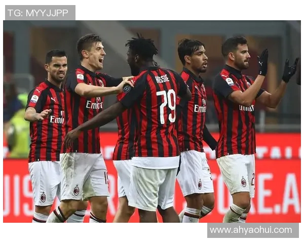 AC米兰与曼联经典对决集锦回顾精彩瞬间与历史交锋分析