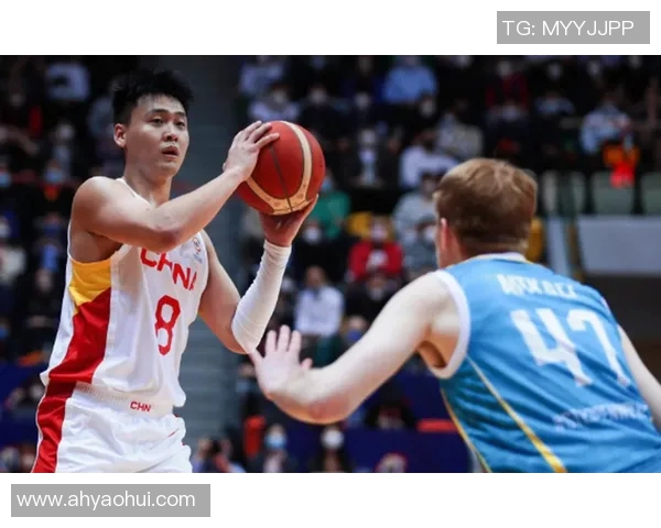 中国男篮迎战伊朗队力争胜利展现实力与团队合作精神