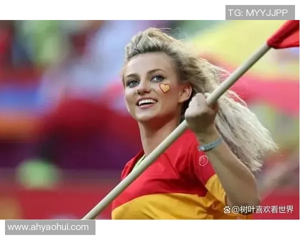 足球明星与中国女友的浪漫故事揭秘及其背后的情感世界 足球明星与中国女友的浪漫故事揭秘及其背后的情感世界