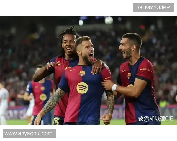 足球明星球员聚乐盛宴展现激情与荣耀的精彩瞬间 足球明星球员聚乐盛宴展现激情与荣耀的精彩瞬间